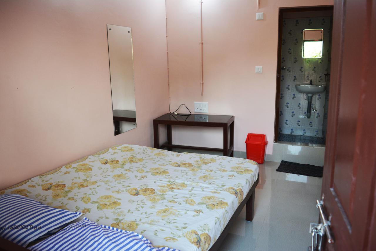 Ppg Tourist Home Chottanikara Zewnętrze zdjęcie